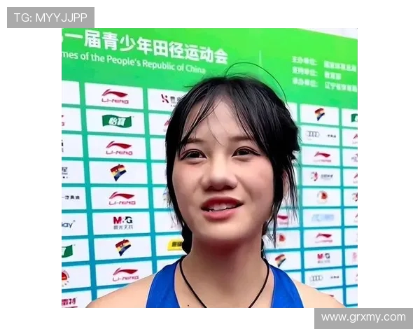 16 岁张可依狂飙 13 秒 51!跨栏两破纪录 16 岁张可依狂飙 13 秒 51!跨栏两破纪录