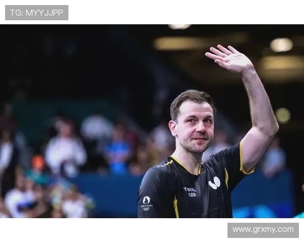 波尔谢幕战 2-3 憾负雨果,全场球迷起立致敬传奇(2)